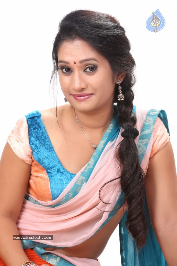 Priyanka Pallavi Spicy Stills - 41 / 49 photos