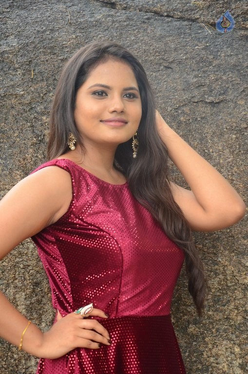 Priyanka Sharma Images - 5 / 30 photos