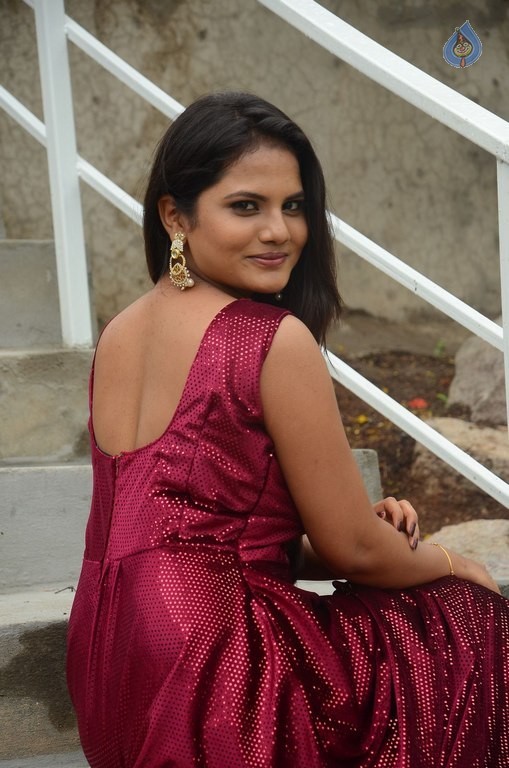 Priyanka Sharma Images - 21 / 30 photos