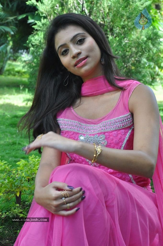 Priyanka Stills - 38 / 79 photos