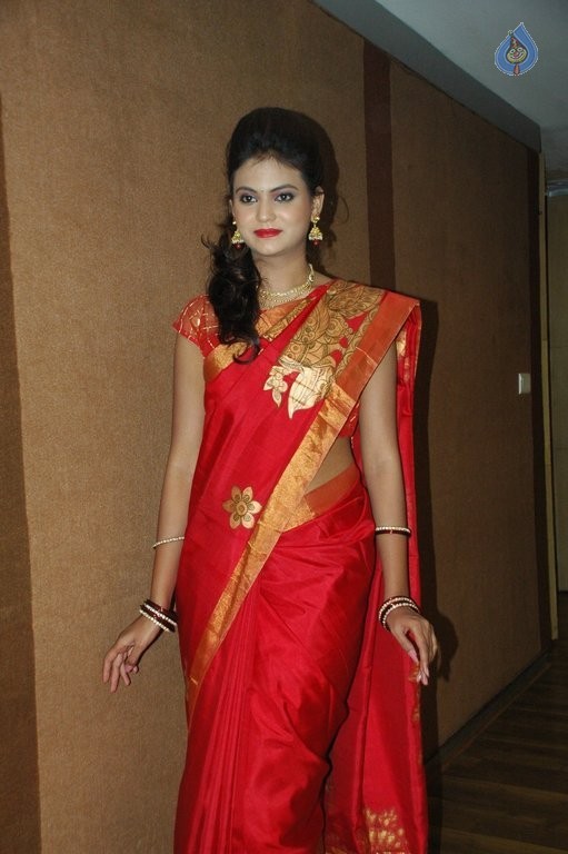 Priyanka Vakkalanka Photos - 22 / 50 photos