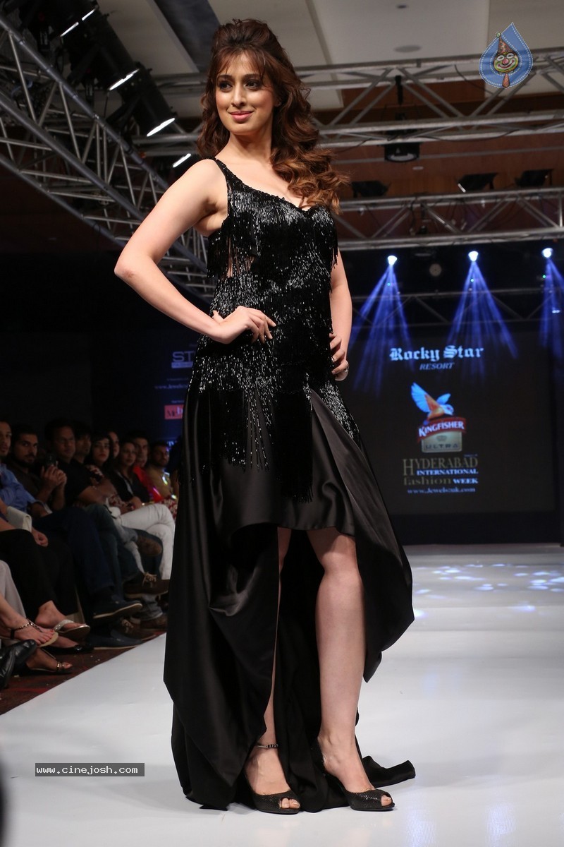 Raai Laxmi New Stills - 15 / 139 photos