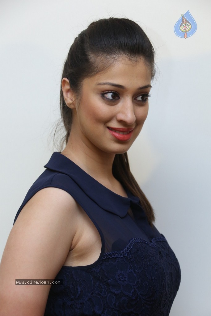 Raai Laxmi Stills - 72 / 152 photos