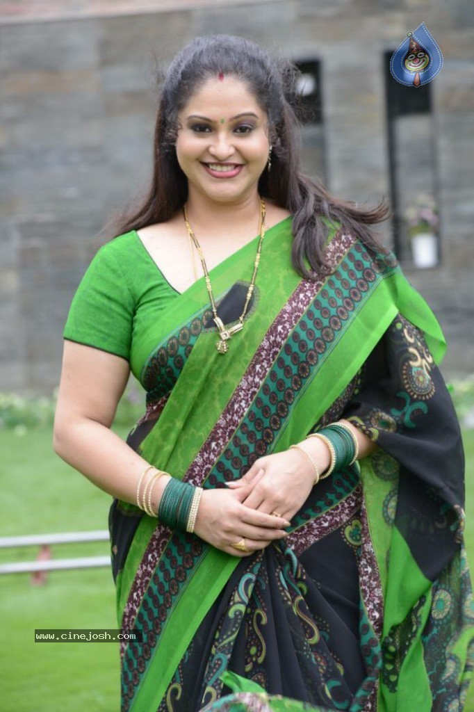 Raasi Latest Photos - 5 / 15 photos