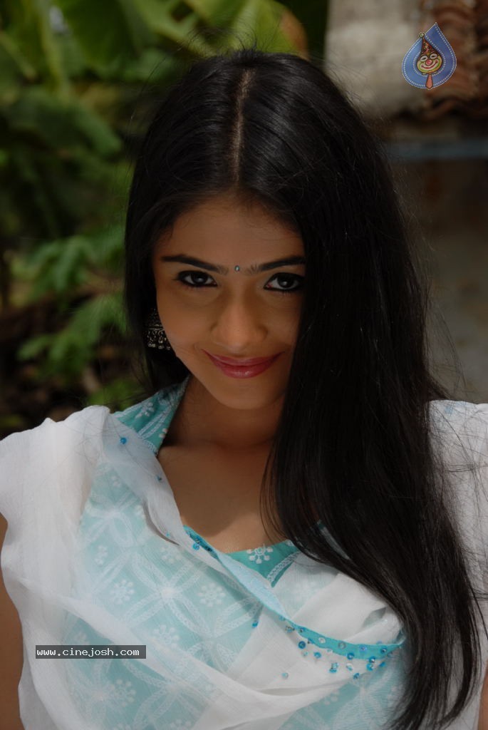 Rachana Malhotra Gallery - 33 / 79 photos