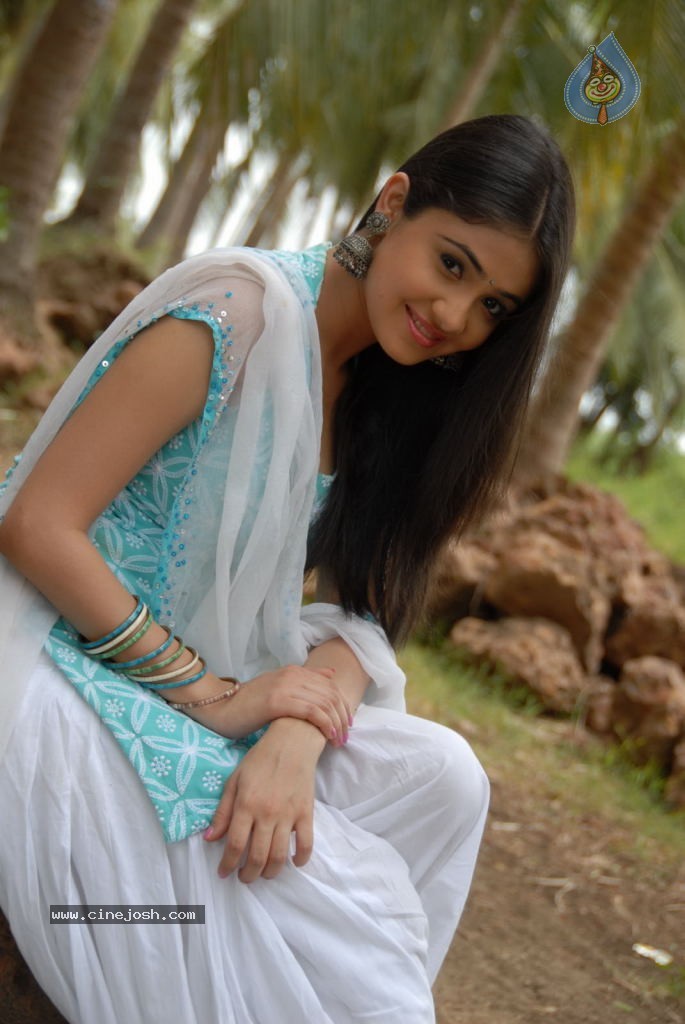 Rachana Malhotra Gallery - 39 / 79 photos