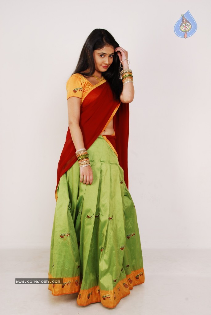 Rachana Malhotra New Stills - 17 / 68 photos