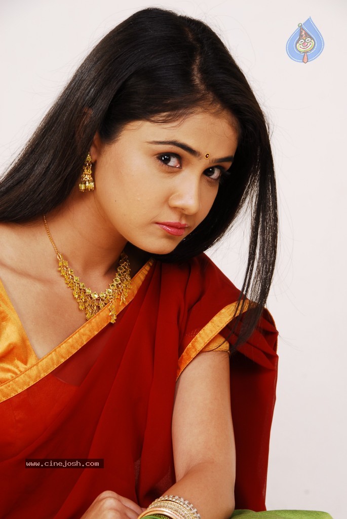 Rachana Malhotra New Stills - 31 / 68 photos