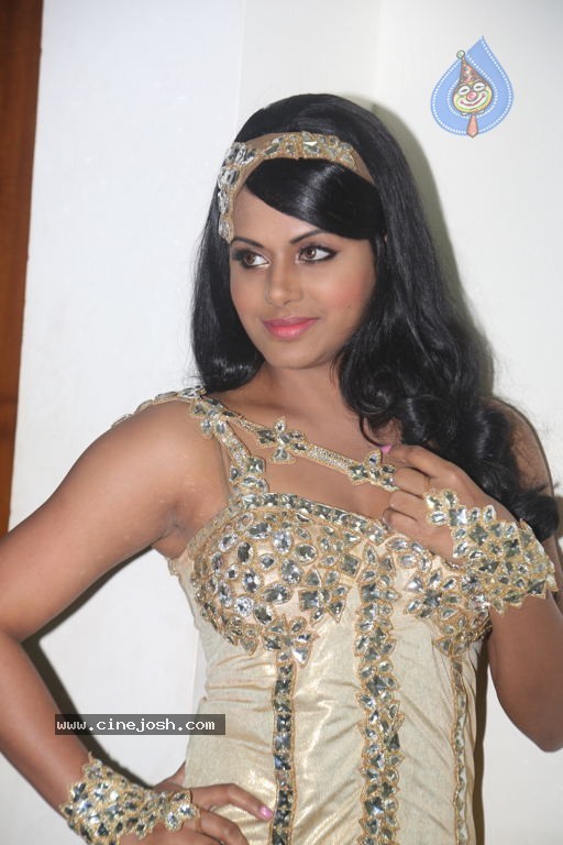 Rachana Maurya New Stills - 4 / 66 photos