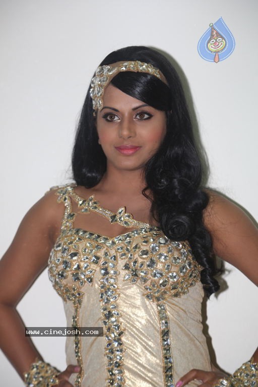 Rachana Maurya New Stills - 49 / 66 photos