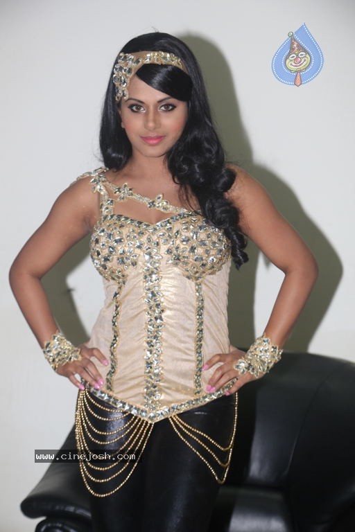 Rachana Maurya New Stills - 60 / 66 photos
