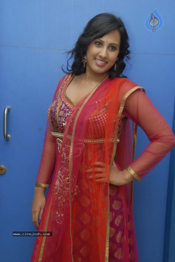 Rajita Reddy Stills - 34 / 54 photos