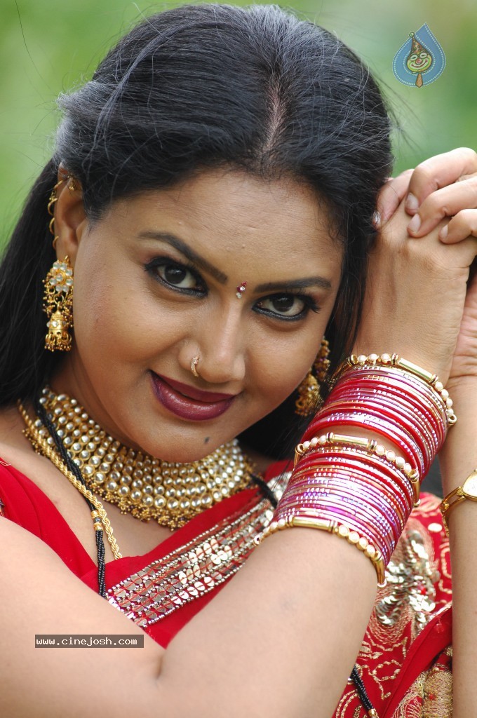 Raksha Stills - 60 / 65 photos