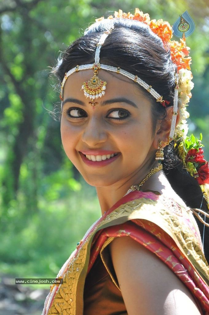 Rakul Preet Singh Cute Stills - 63 / 84 photos