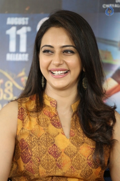 Rakul Preet Singh Interview Photos - 8 / 31 photos