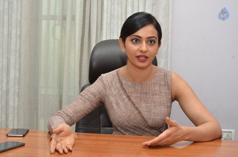 Rakul Preet Singh Interview Photos - 36 / 81 photos