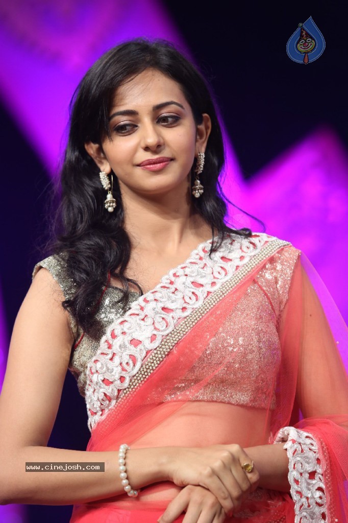 Rakul Preet Singh Latest Photos - 77 / 113 photos