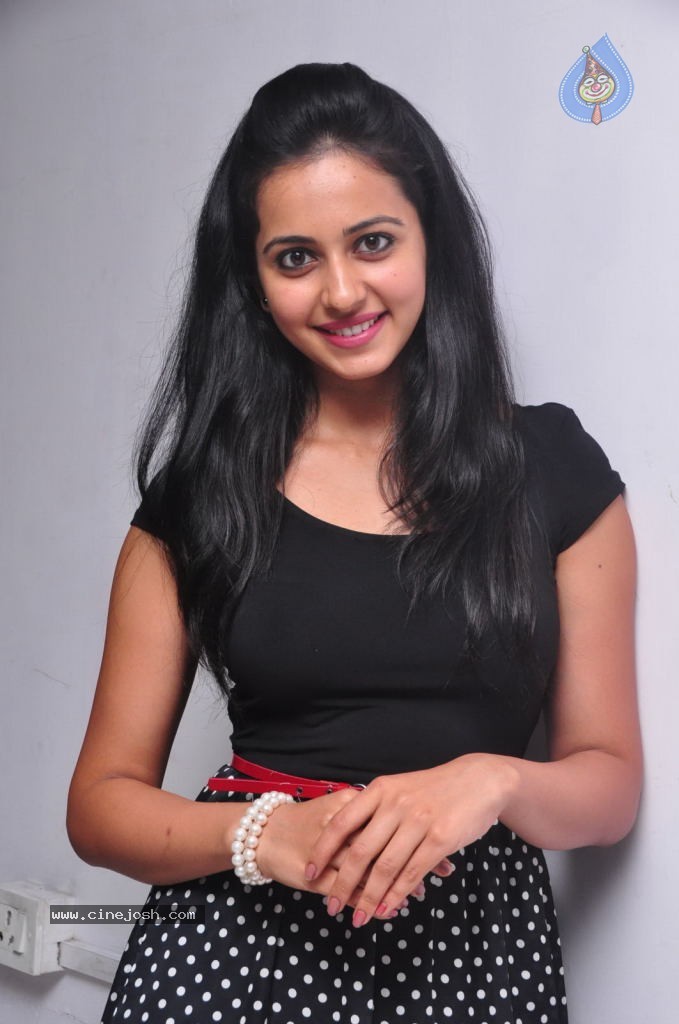 Rakul Preet Singh New Photos - 52 / 80 photos