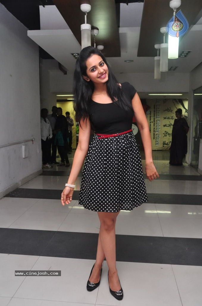 Rakul Preet Singh New Photos - 57 / 80 photos