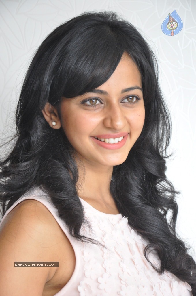 Rakul Preet Singh Photos - 23 / 45 photos