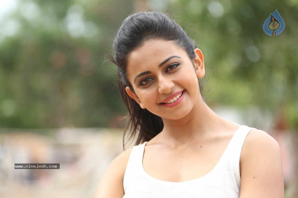 Rakul Preeth Singh Gallery - 89 / 133 photos