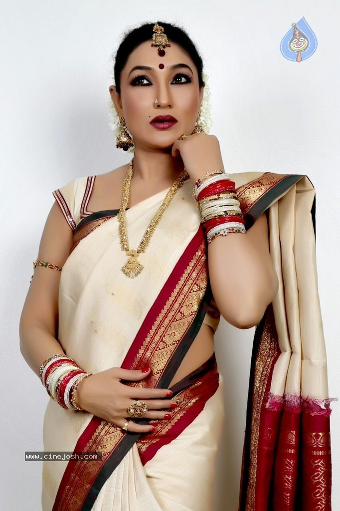 Ramaya Sri Latest Stills - 13 / 31 photos