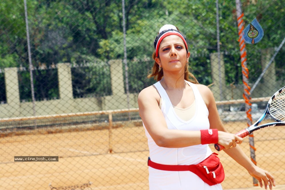 Rambha Spicy Gallery - 18 / 86 photos