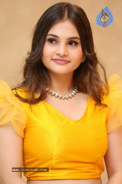 Ramya Pasupuleti Gallery - 5 / 21 photos