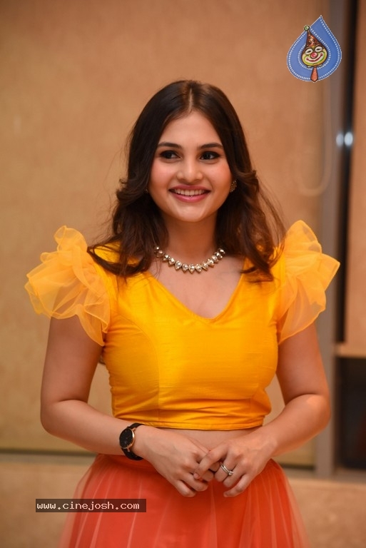 Ramya Pasupuleti Gallery - 16 / 21 photos