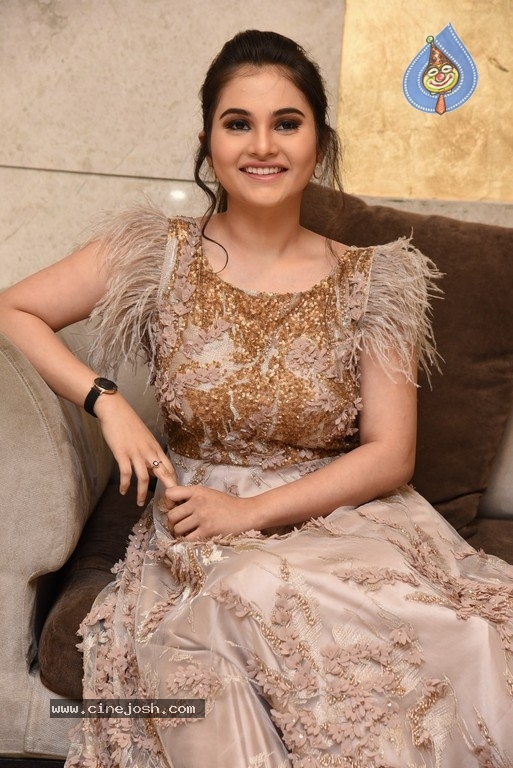 Ramya Pasupuleti New Images - 10 / 11 photos