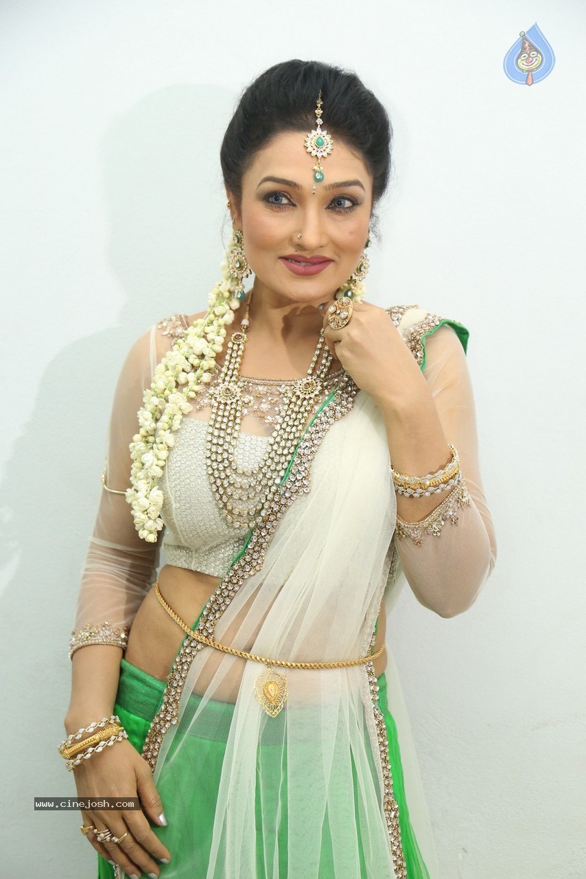 Ramya Sri Latest Photos - 19 / 45 photos