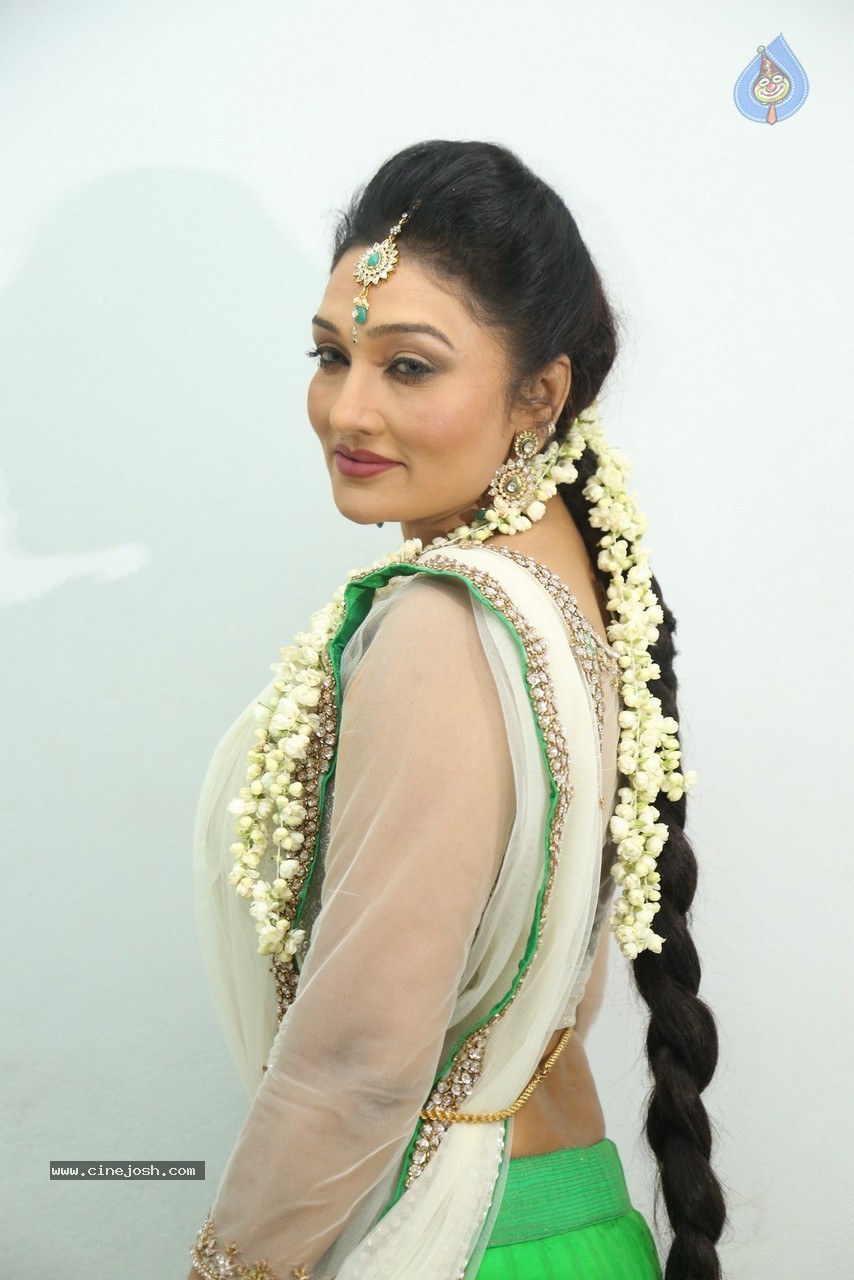 Ramya Sri Latest Photos - 21 / 45 photos