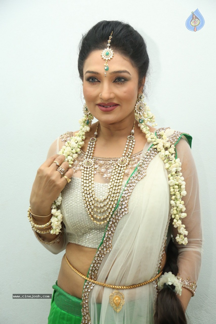 Ramya Sri Latest Photos - 28 / 45 photos