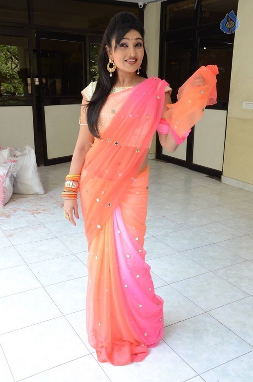 Ramya Sri New Gallery - 22 / 62 photos