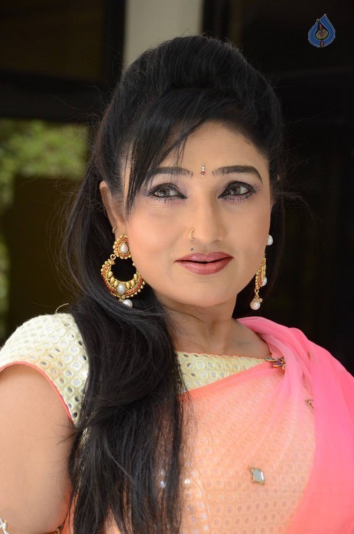 Ramya Sri New Gallery - 51 / 62 photos