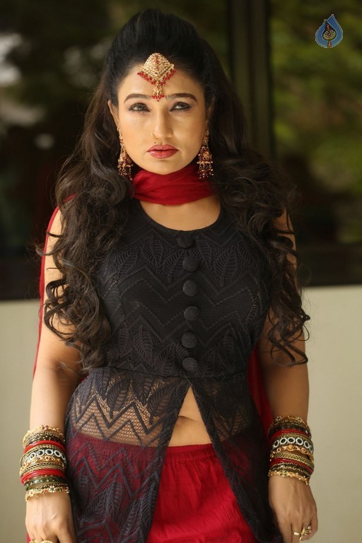 Ramya Sri New Images - 46 / 57 photos