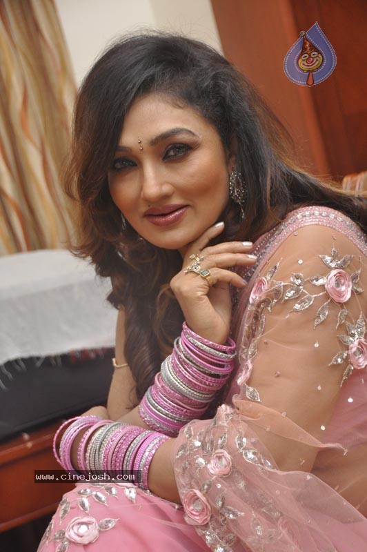 Ramya Sri New Photos - 35 / 41 photos