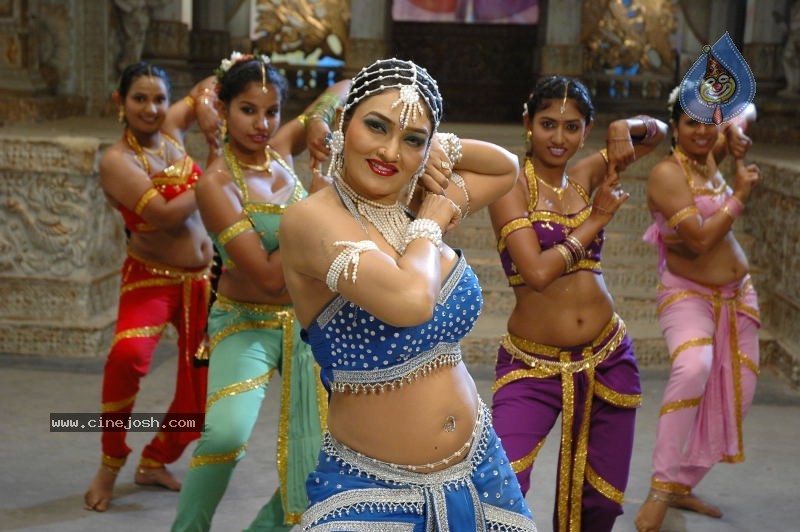 Ramya Sri Spicy Photo Gallery - 17 / 50 photos