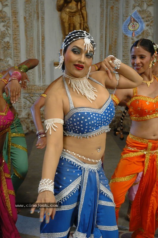 Ramya Sri Spicy Photo Gallery - 45 / 50 photos