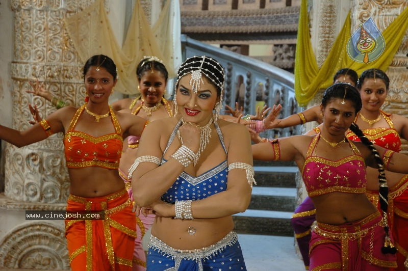 Ramya Sri Spicy Photo Gallery - 46 / 50 photos