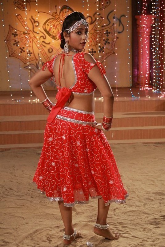 Rani Chatterjee Stills - 10 / 16 photos