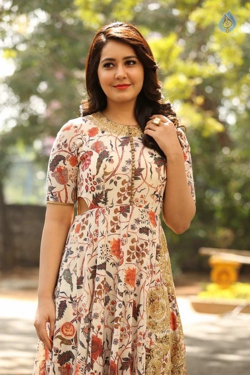 Rashi Khanna Latest Photos - 2 / 54 photos