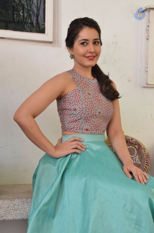 Rashi Khanna New Photos - 30 / 82 photos