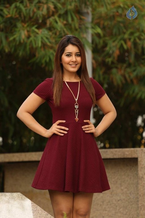 Rashi Khanna New Photos - 43 / 82 photos