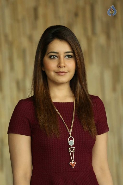 Rashi Khanna New Photos - 78 / 82 photos