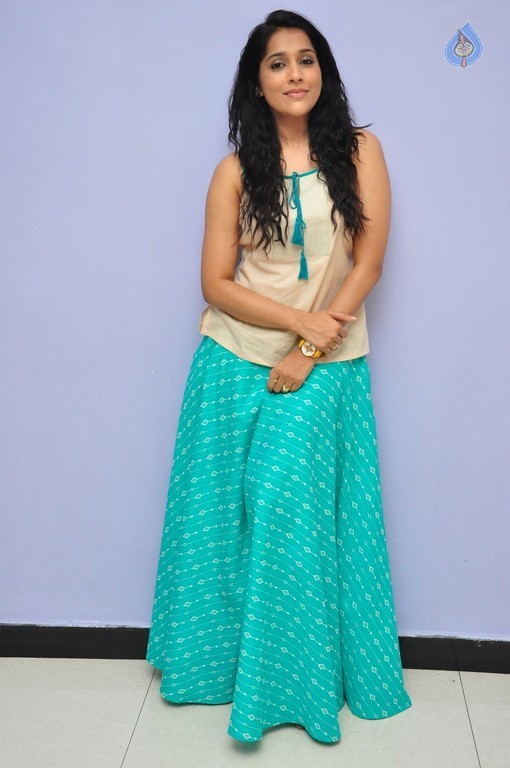 Rashmi Gautam Images - 23 / 39 photos