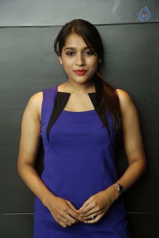 Rashmi Gautam New Photos - 12 / 75 photos