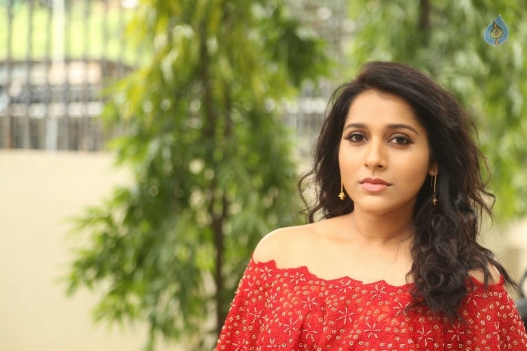 Rashmi Gautam Photos - 8 / 21 photos