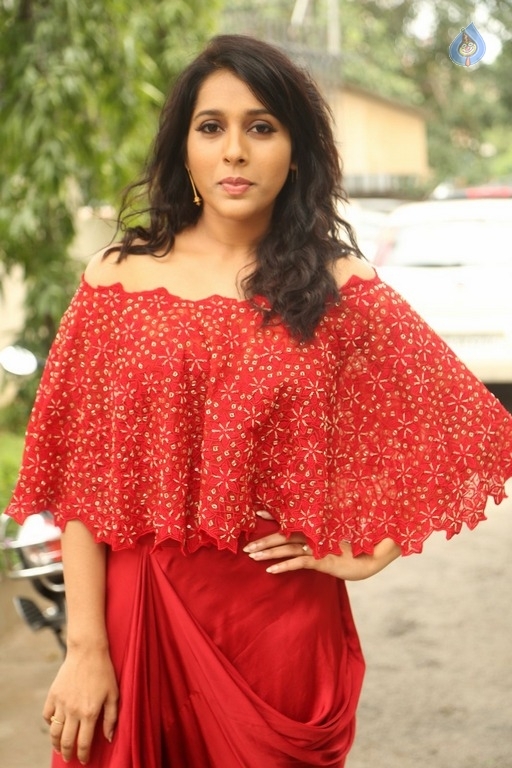 Rashmi Gautam Photos - 14 / 21 photos