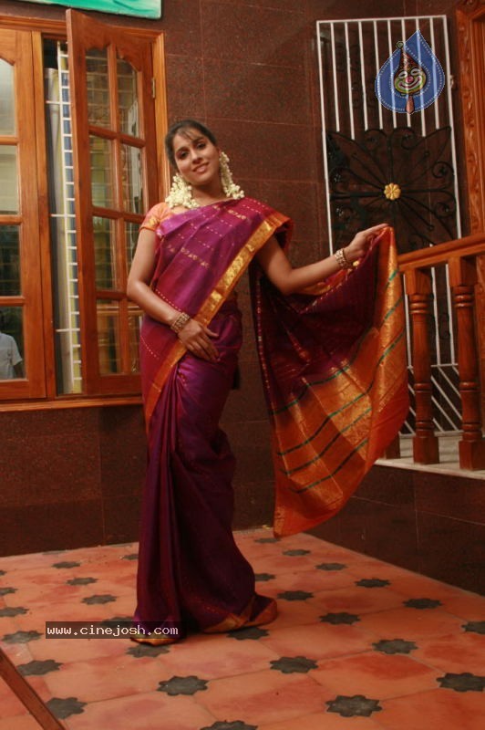 Rashmi Gautam Stills - 39 / 51 photos